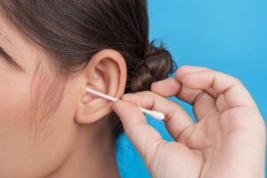 How to Prevent Ear Fungal Infections in Hot Weather 